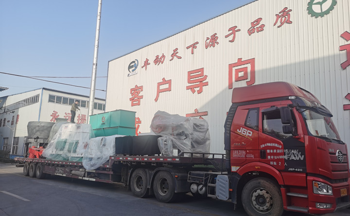 顆粒機發貨中.jpg 顆粒機發貨中.jpg